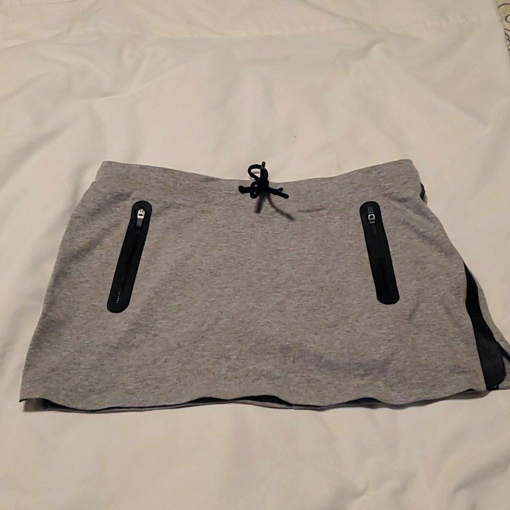 Fabletics skirt